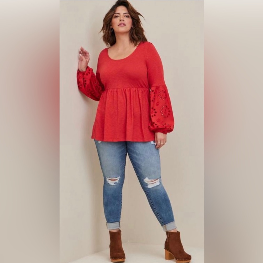 NWT Torrid Cotton Modal Slub Scoop Neck Eyelet Sleeve Inset Babydoll Top